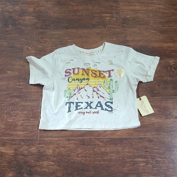 Recycled Threads Tops - Recycled Threads Sunset Canyon Texas Graphic Crop Tee - White Size Xs